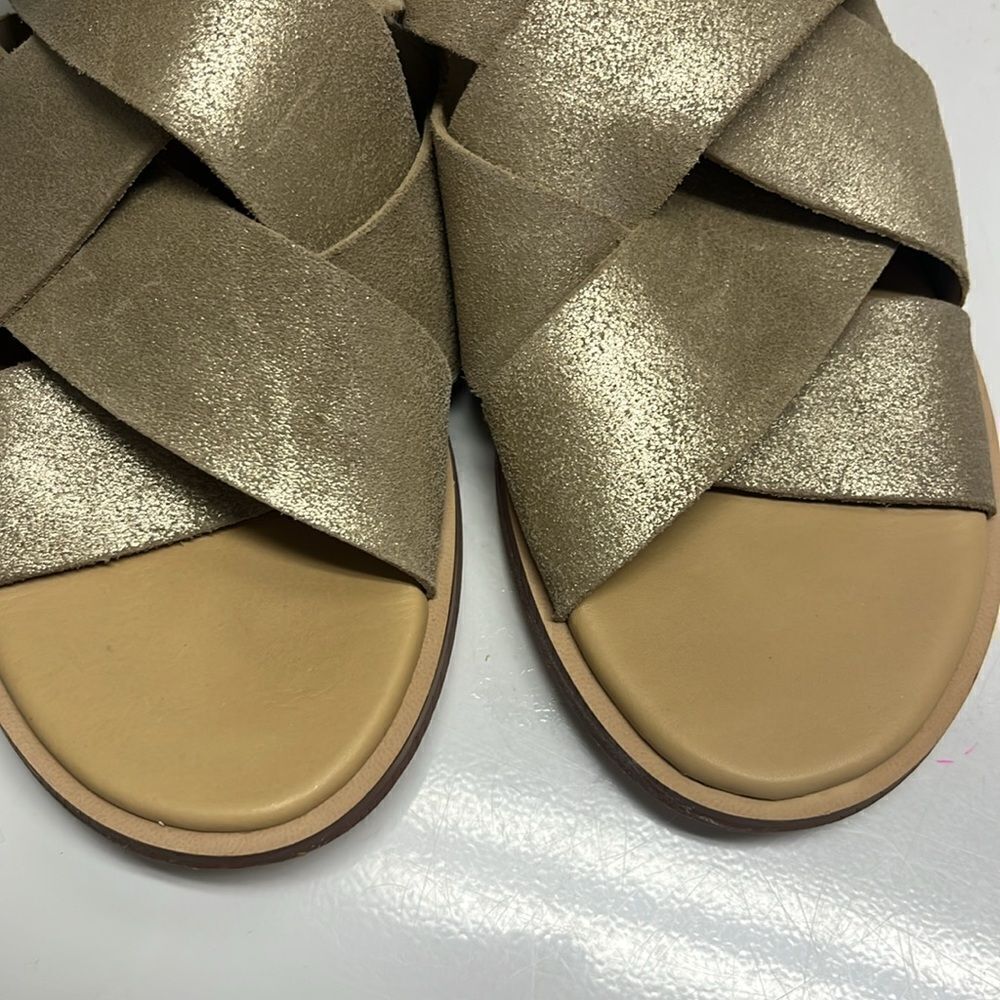 Clarks Willow Art Champagne Women’s Slip-on Flat Sandals- 9M - Picture 5 of 8